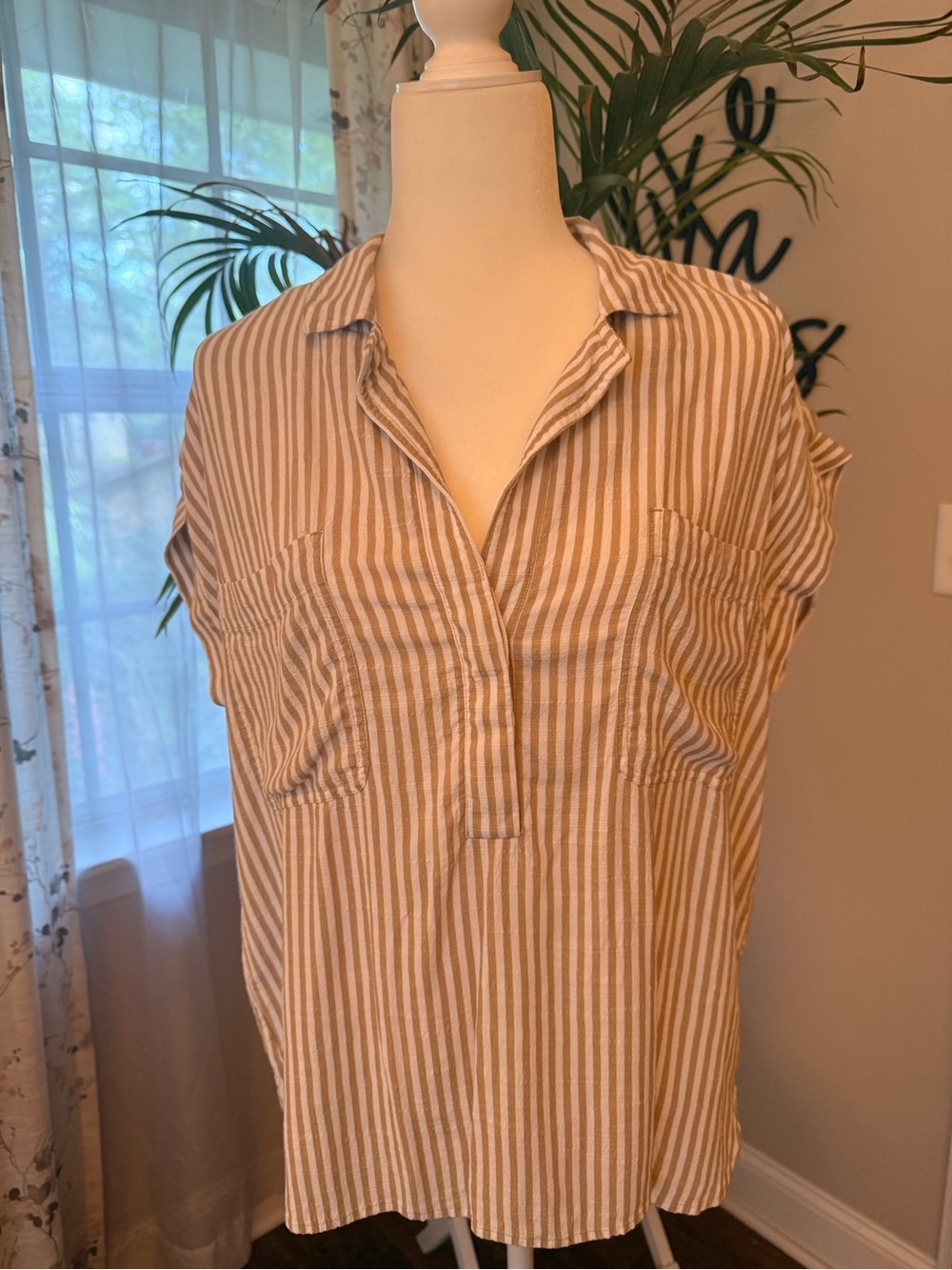 LOFT Beige and White Striped Short-Sleeve Tunic